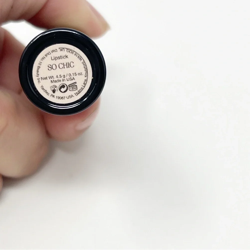 Doll 10 Lip Rouge Lipstick in So Chic NEW